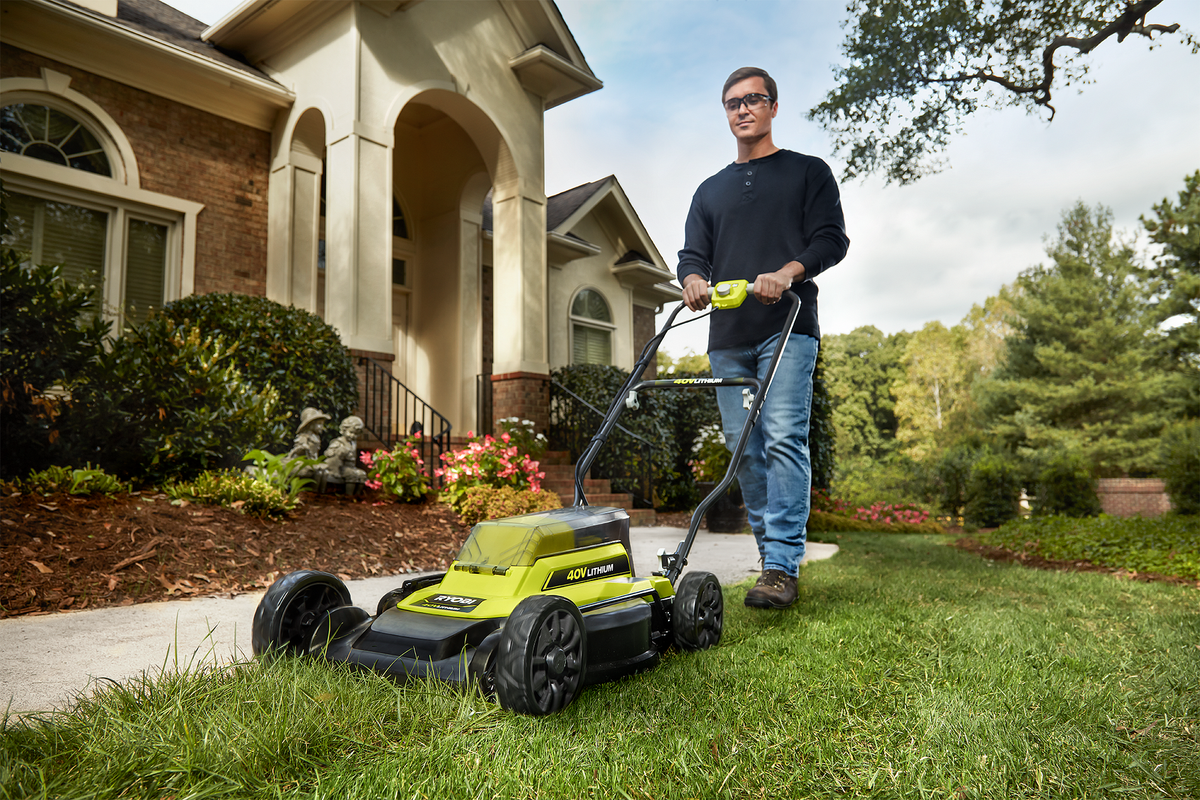 40V 2-IN-1 18" PUSH LAWN MOWER KIT Image 3