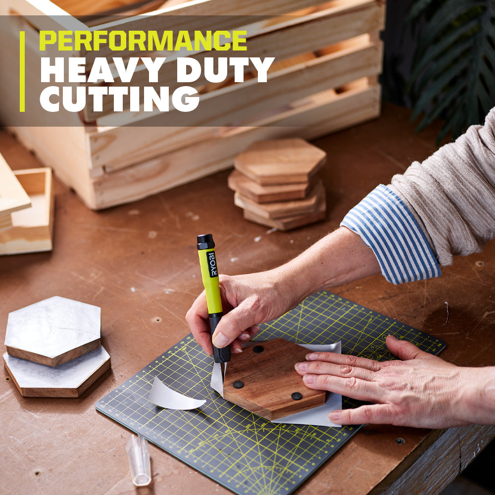 2-IN-1 HOBBY KNIFE WITH BLADE STORAGE Image 5